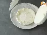 Brie gefüllt mit Aprikosen und Mandeln - Zubereitung Schritt 1