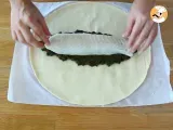 Fisch in einer Blätterteigkruste mit Spinat und Mozzarella-Käse - Zubereitung Schritt 1