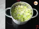 Schnelle und einfache Kartoffel-Lauch-Suppe - Zubereitung Schritt 3