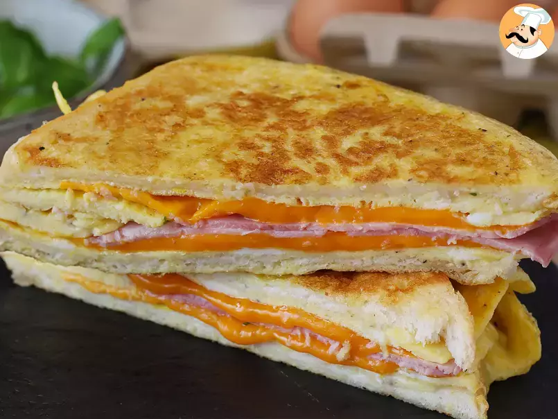 Express-Omelett-Sandwich – French-Toast-Omelett-Sandwich – Eier-Sandwich-Hack - foto 3