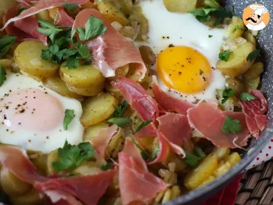 Huevos rotos, das supereinfache spanische Rezept aus Kartoffeln und Eiern - foto 2