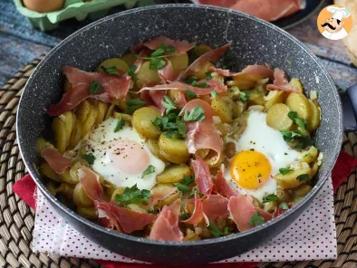 Huevos rotos, das supereinfache spanische Rezept aus Kartoffeln und Eiern - foto 3
