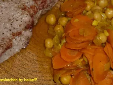 Karotten-Kichererbsen-Tajine