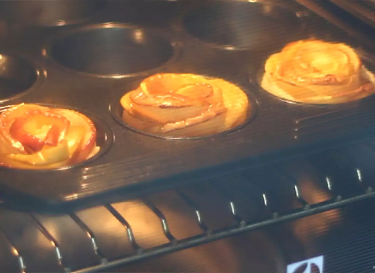 Schritt 5: In die Form und in den Ofen