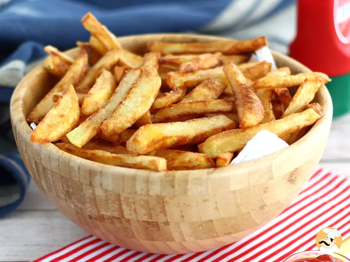 9. Pommes Frites (Belgien)