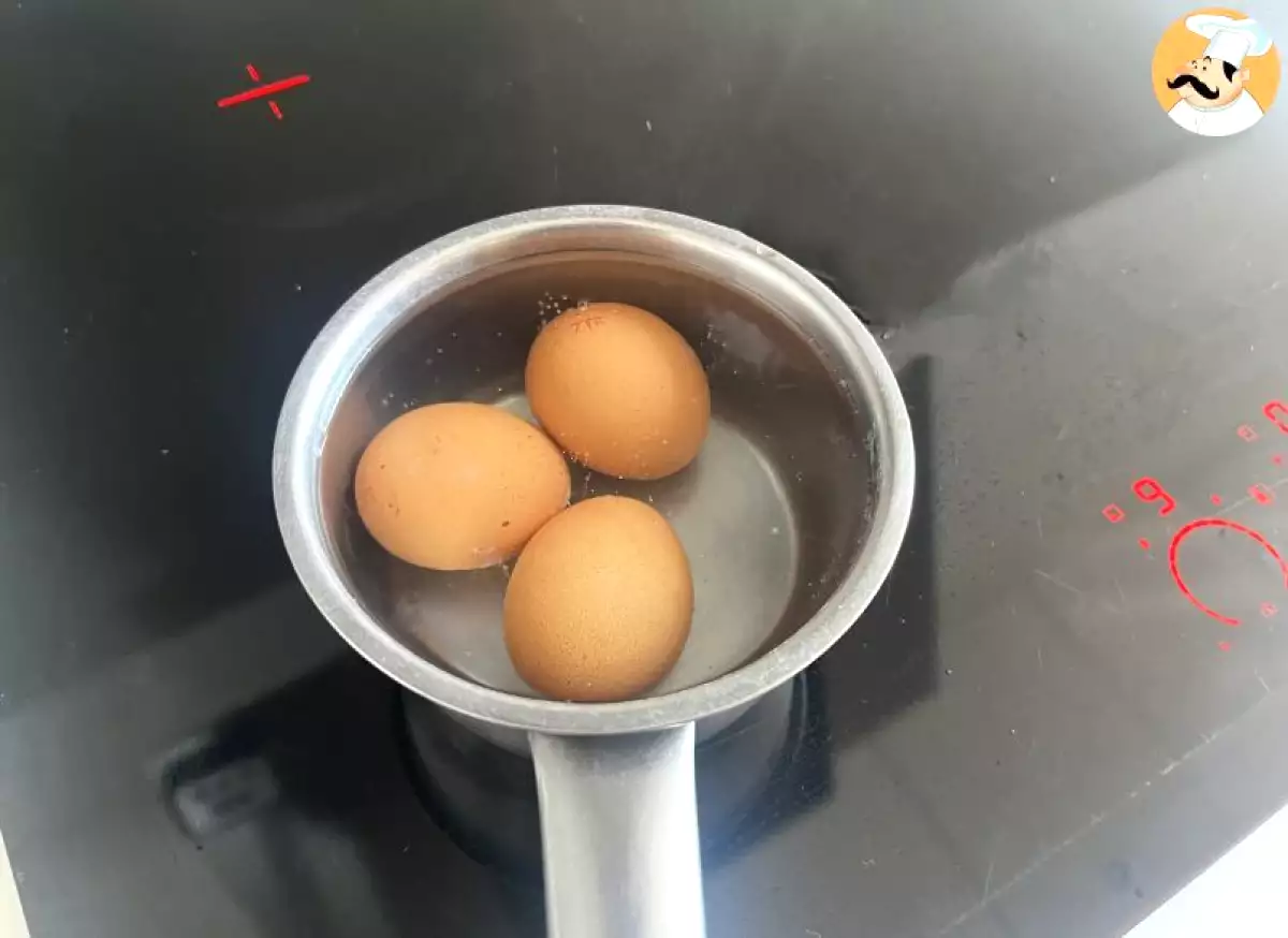 SCHRITT 1: Eier kochen