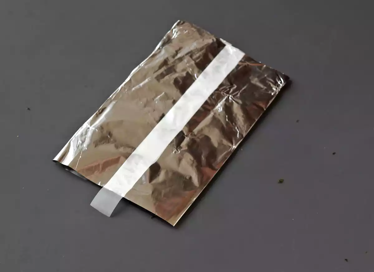 Schritt 4: Klebeband hinzufügen