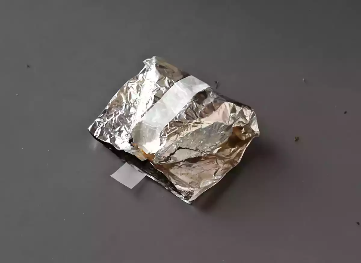 Schritt 6: Verpacken des Onigiri