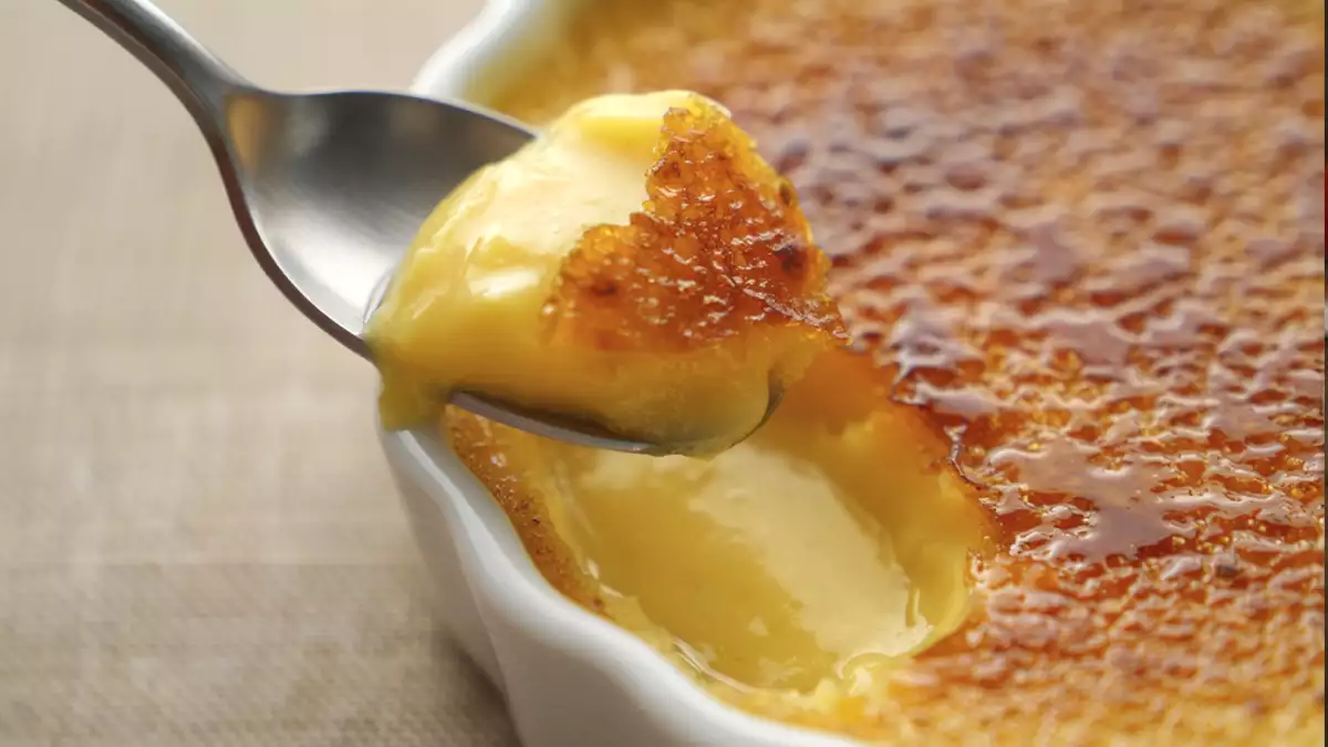 13 Rezepte mit Eigelb, die das Eigelb clever nutzen und in unwiderstehliche Desserts verwandeln