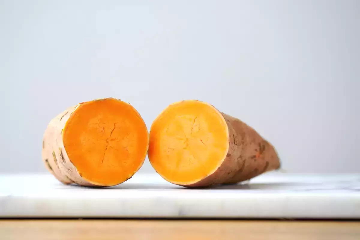 Kann ich meine Süßkartoffel essen, wenn sie gekeimt ist?