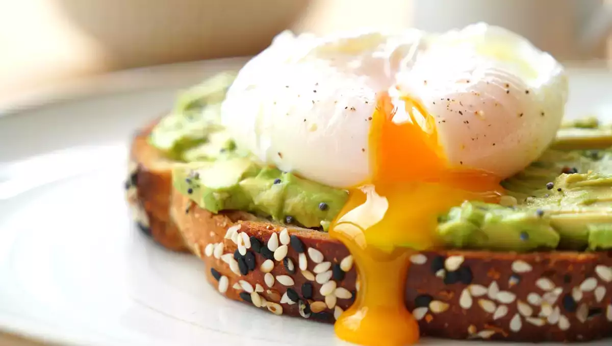 Die einfachste Technik für perfekte pochierte Eier