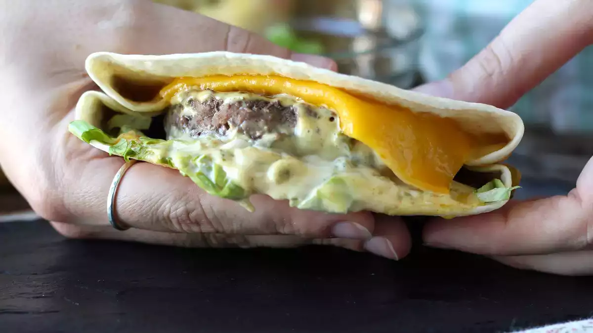 Dieser Wrap schmeckt wie ein Big Mac...und ist in wenigen Minuten fertig!