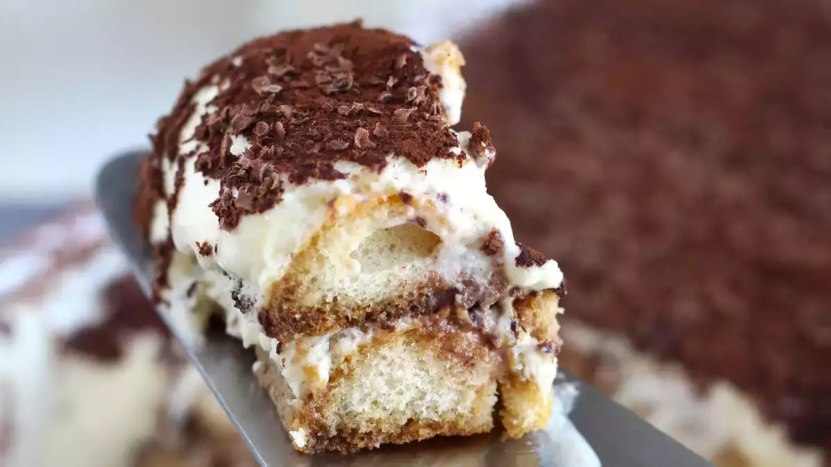 7 italienische Desserts, die Sie mindestens einmal im Leben probieren müssen, von Tiramisù bis zu zeitlosen Klassikern