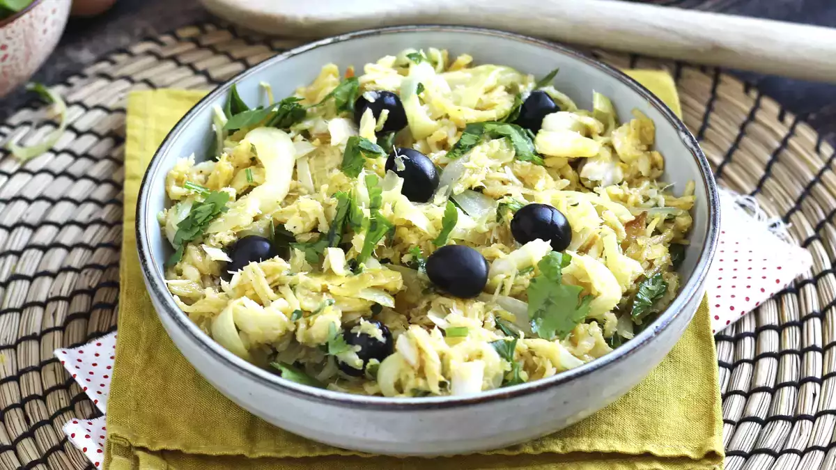 Kabeljau in der traditionellen und modernen Küche: 10 Rezepte, um ihn in dieser Jahreszeit zu genießen