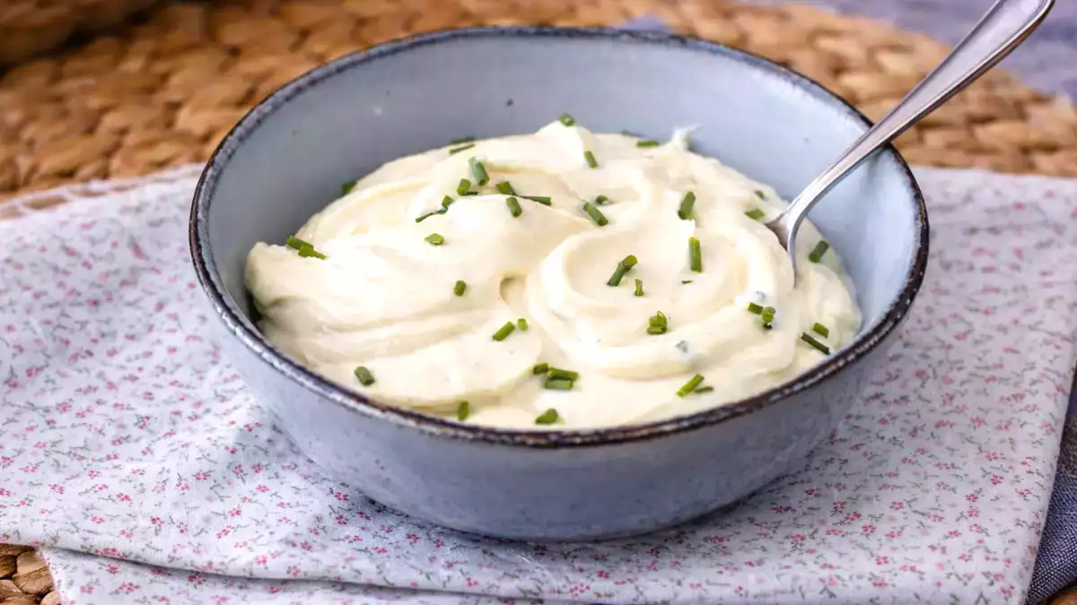 3 einfache Alternativen zu Mayonnaise, fertig in 5 Minuten
