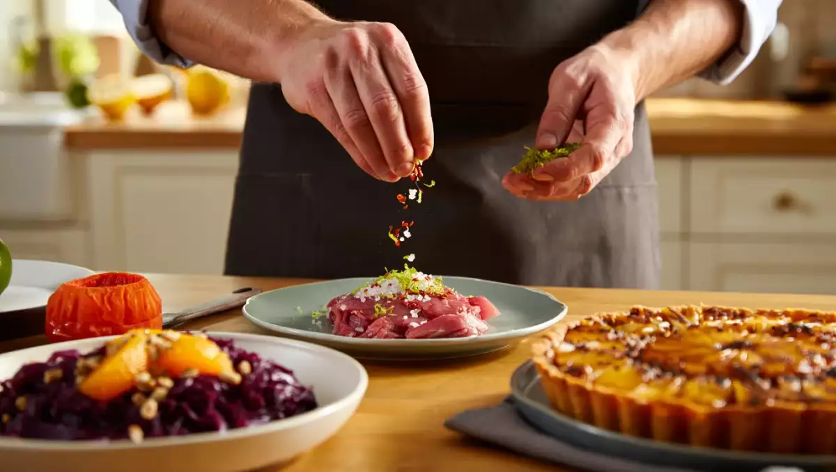 Tagesmenü, 1. Juni: Ein Fest der Aromen mit Rotkohl, Limetten-Chili und Ananas-Kuchen