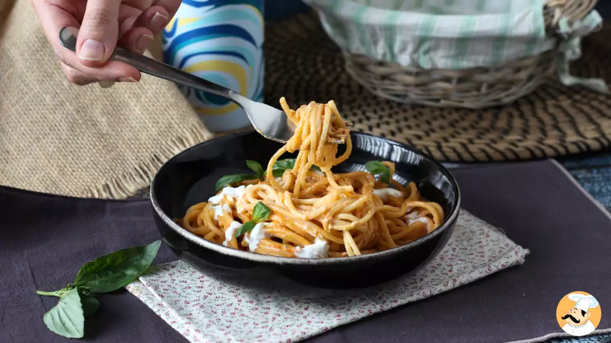 8 Rezepte für erste Gänge mit Burrata, Stracciatella und Mozzarella, die jedes Mittagessen zu einem echten Genuss machen