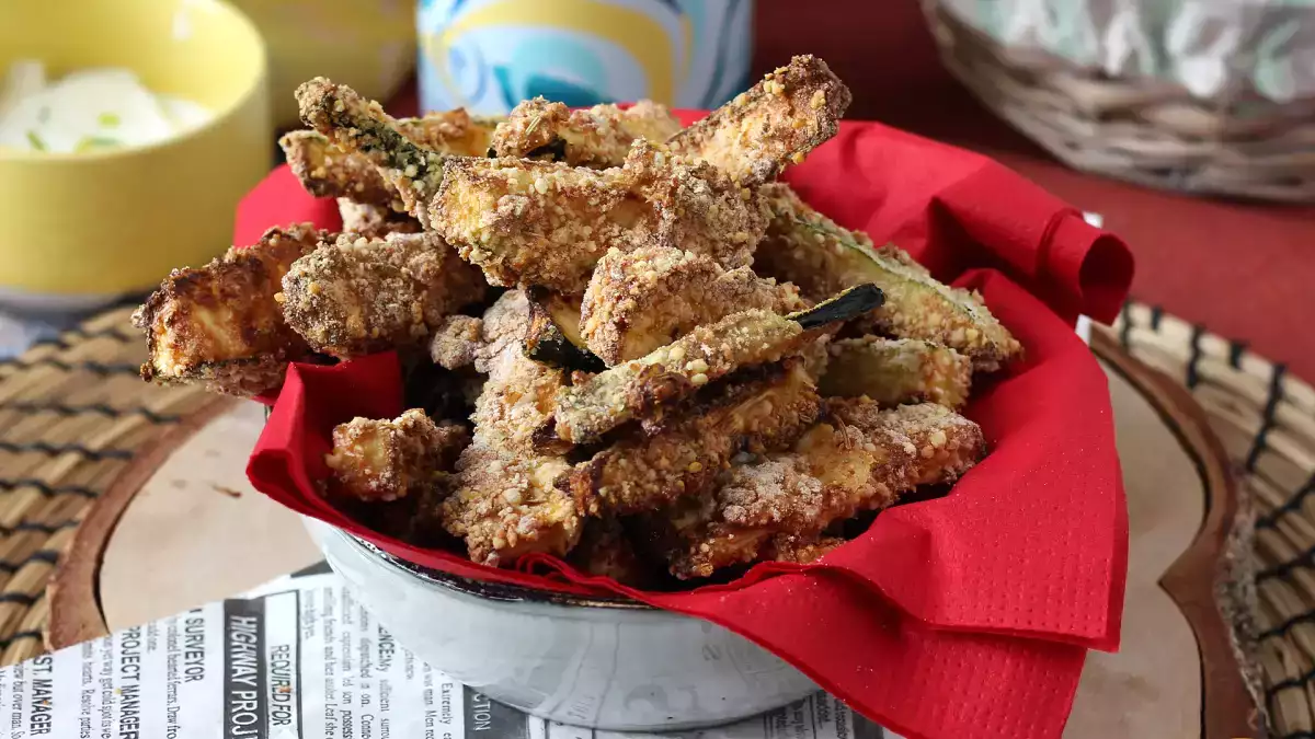 Zucchini aus der Heißluftfritteuse: 6 schnelle Rezepte, die beim Abendessen im Nu verputzt sind