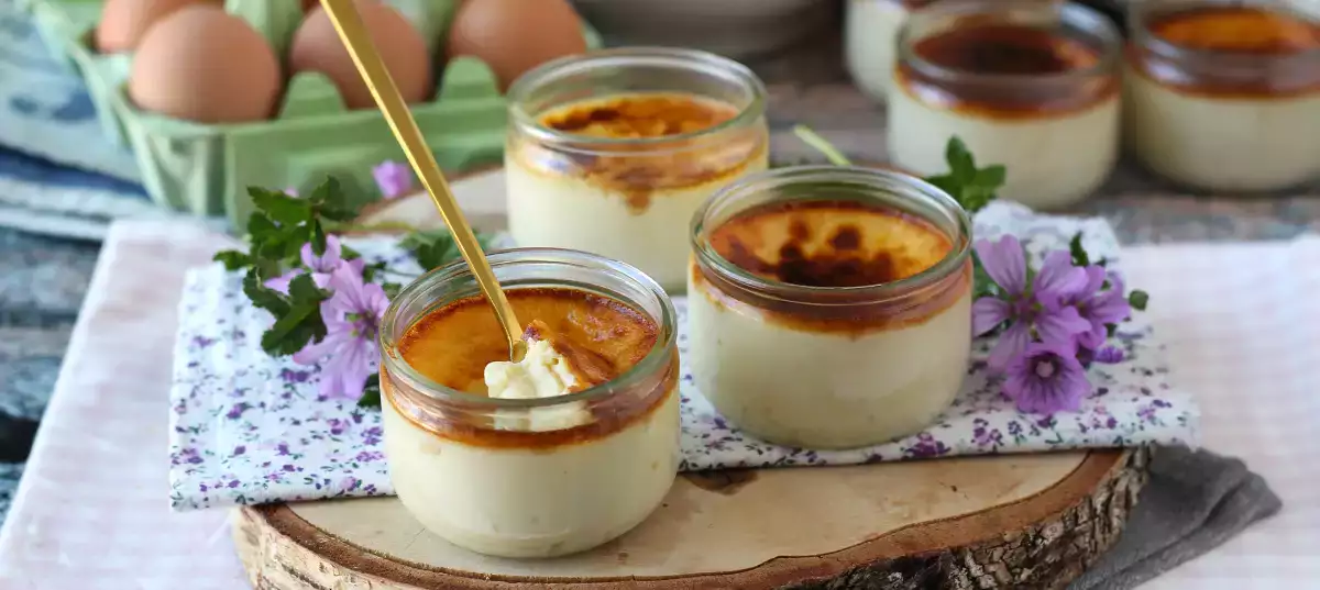 Sommerliche Desserts ohne Backofen: 6 Rezepte mit der Heißluftfritteuse für einfache und unwiderstehliche Desserts
