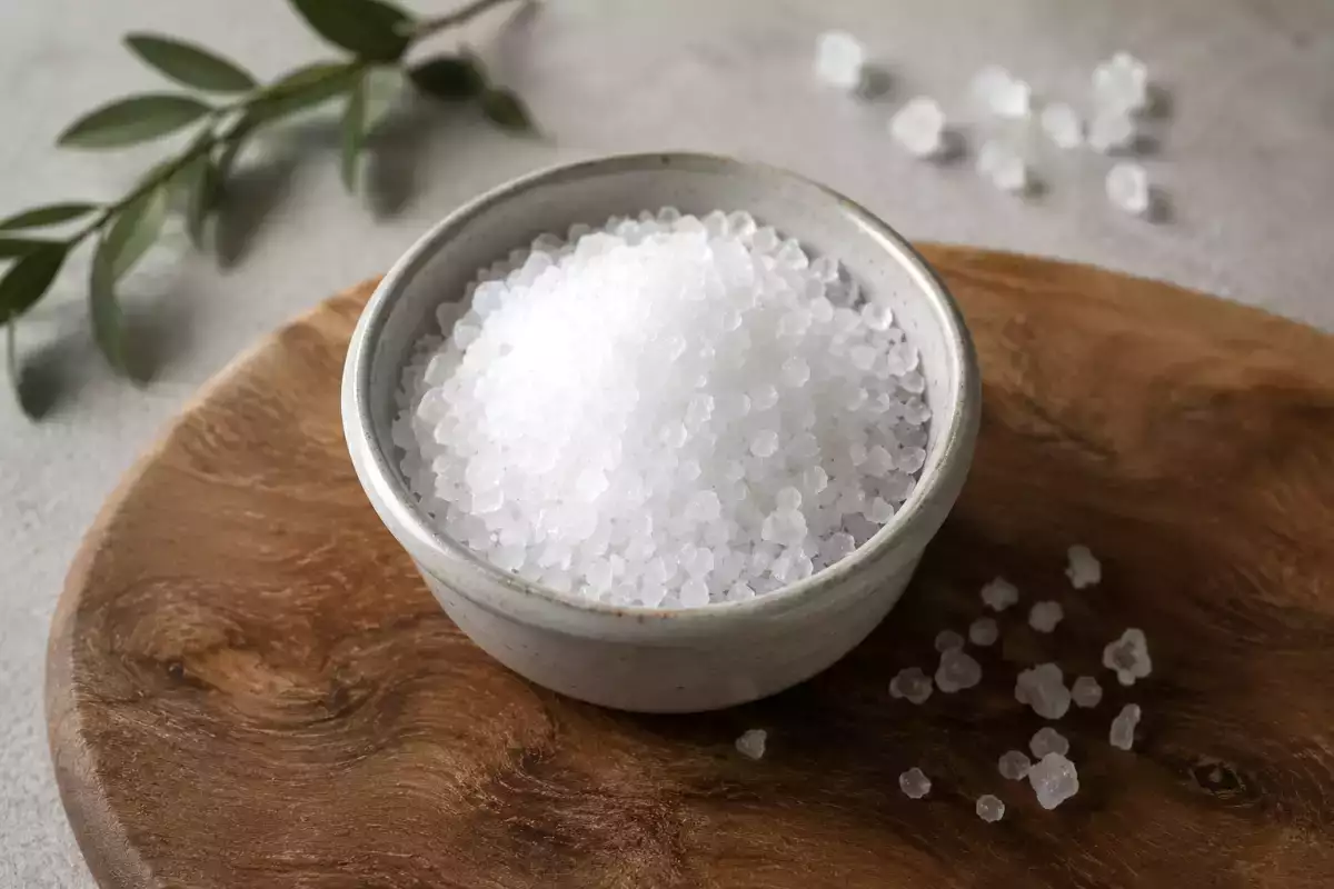 Feines Salz, Fleur de Sel, rosa Salz oder jodiertes Salz: Wie wählt man das richtige Salz für die Zubereitung von Speisen zu Hause aus?