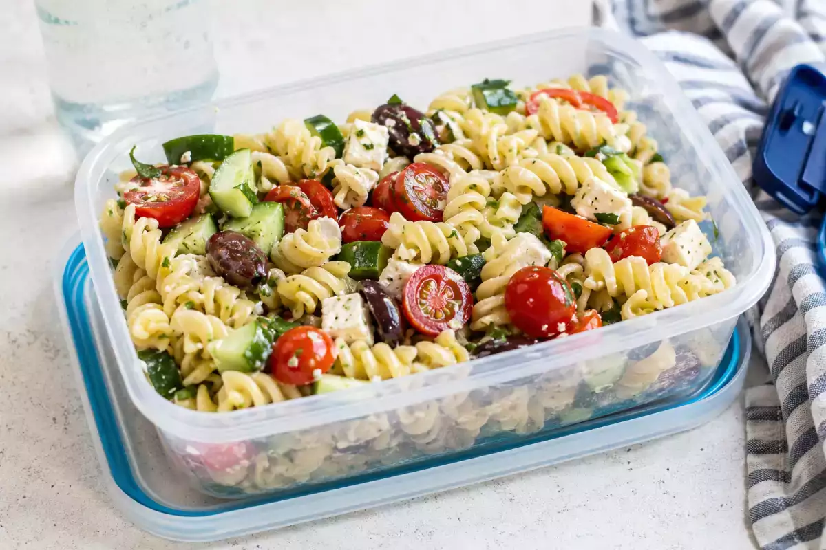 Kalte Nudeln in der Lunchbox: Der Trick, damit sie nicht zu einem Klumpen zusammenkleben