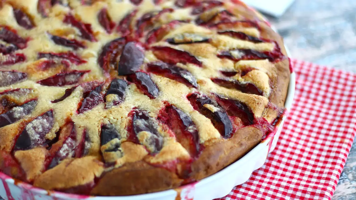 Rezepte für Pflaumendesserts, mit denen Sie das Beste aus den saftigsten Früchten des Spätsommers machen – einfache, beeindruckende Ideen