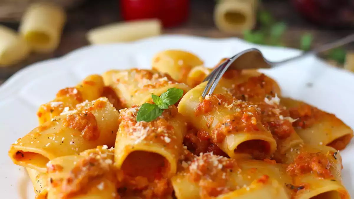 Die kleine Idee, die die Nudeln mit Paprika revolutioniert: Probier diesen Trick aus, und du wirst das Gericht jedes Mal wieder zubereiten
