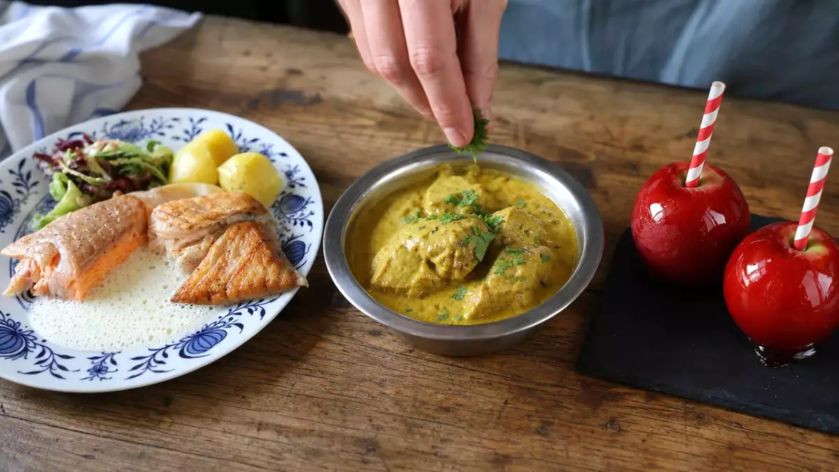 Tagesmenü, 7. Oktober: feiner Fisch, goldenes Lammcurry und rote Liebesäpfel
