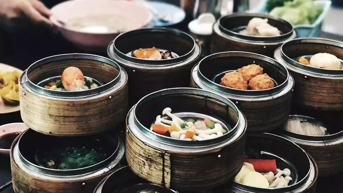 Wok-Gericht schmeckt fad? Diese 5 Zutaten machen den Unterschied