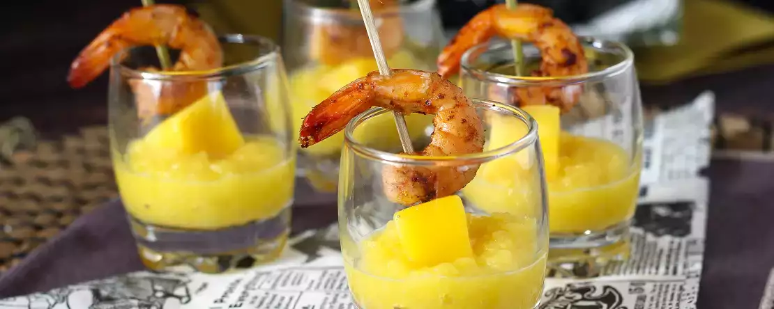 12 Ideen mit frischem Obst, die beim Abendessen überraschen - vom ersten Toast bis zum letzten Löffel