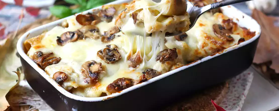 Nudelauflauf auf die richtige Art: 5 Rezepte, die aus einer gewöhnlichen Mahlzeit ein reines Vergnügen machen