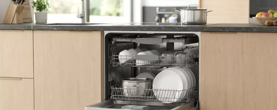 Geschirrspüler: Die perfekte Reinigungsfrequenz, um nie wieder schlechte Gerüche zu haben!