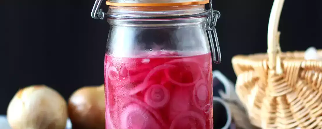 Wie man Zwiebeln in unwiderstehliche Gerichte verwandelt 9 einfache und überraschende, preiswerte Rezepte, die jeden Tag Geschmack und Kreativität auf den Tisch bringen