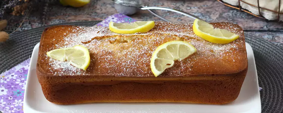 Einfach unwiderstehlich! Cremiger, fluffiger Zitronenkuchen direkt aus dem Mixer