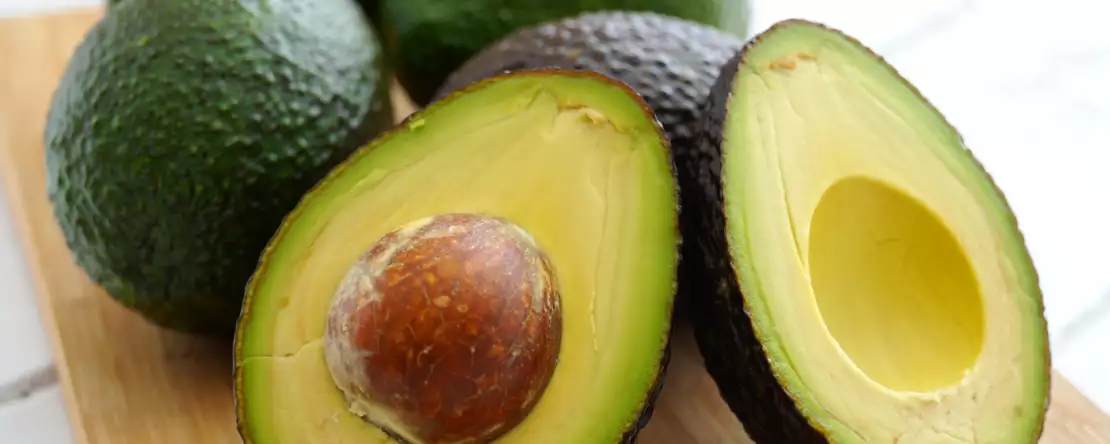 Kann man Avocados wirklich jeden Tag essen? Was die Experten sagen (und was Sie vermeiden sollten)