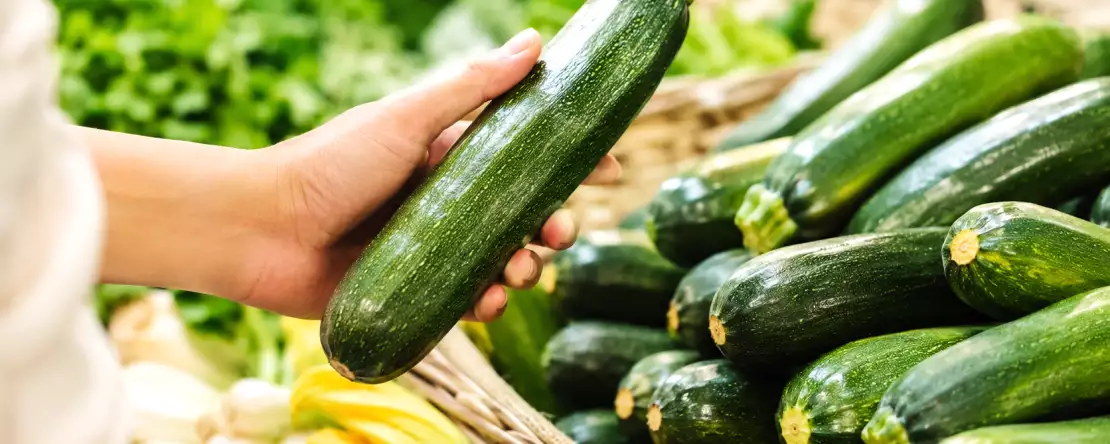So wählt man jedes Mal die perfekten Zucchini aus: die kleinen praktischen Details, die fast jeder übersieht