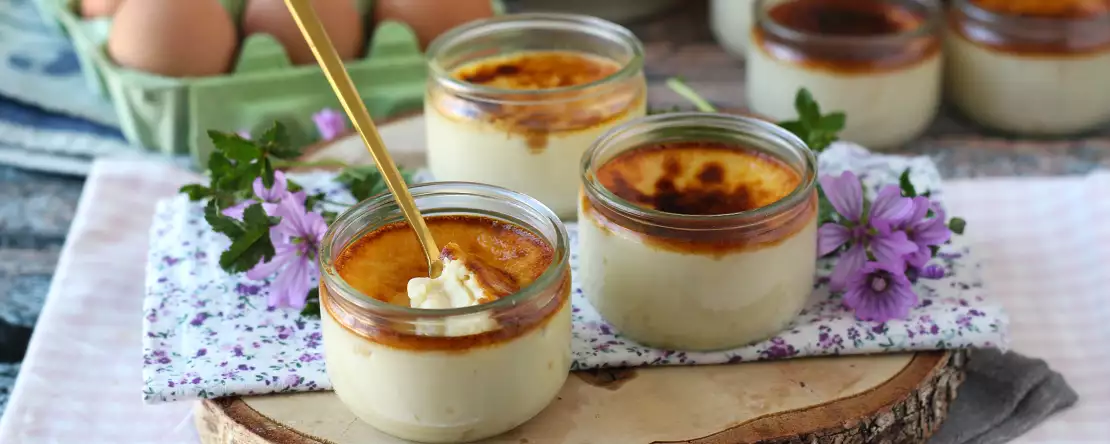 Sommerliche Desserts ohne Backofen: 6 Rezepte mit der Heißluftfritteuse für einfache und unwiderstehliche Desserts
