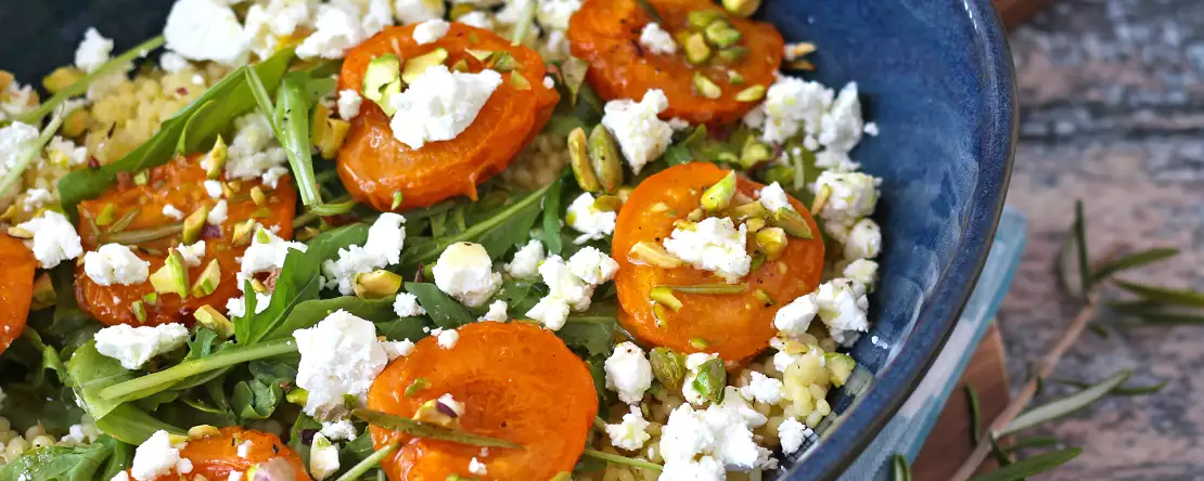 4 herzhafte Rezepte mit frischen Aprikosen, die Sie unbedingt probieren sollten, bevor die Saison vorbei ist
