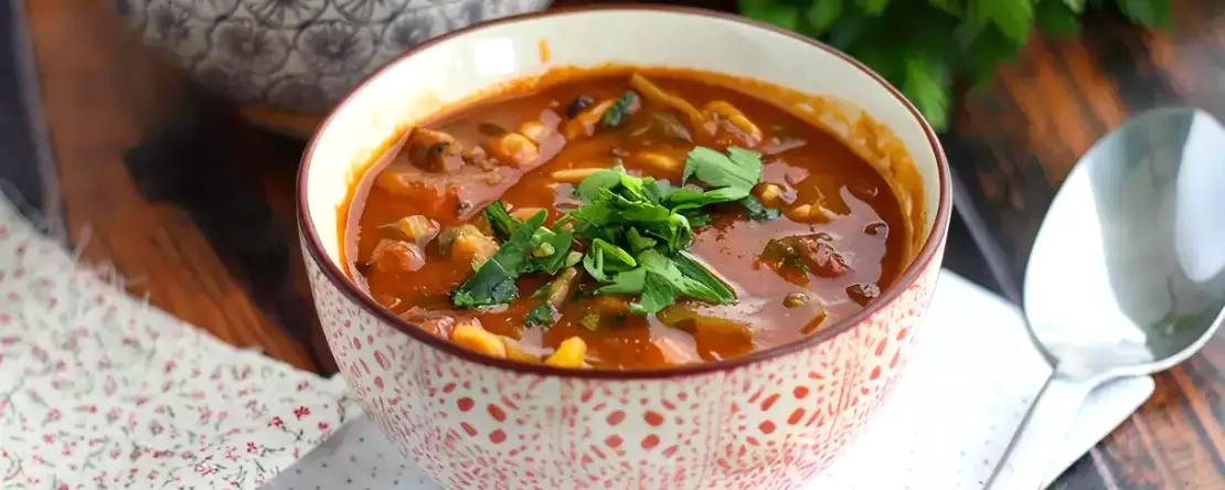 Macht die Suppe nicht satt? Die Zutaten, die sie zu einer herzhaften Mahlzeit machen