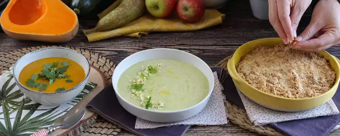 Tagesmenü, 24. Oktober: würzige Kürbis-Linsen-Suppe, feine Zucchini-Apfel-Creme und knuspriger Crumble