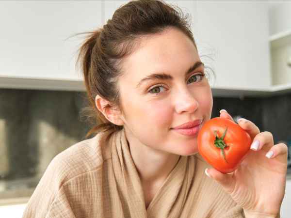 Ist es ungesund, nachts Tomaten zu essen? Was Ihnen niemand über diese häufige Angewohnheit gesagt hat!