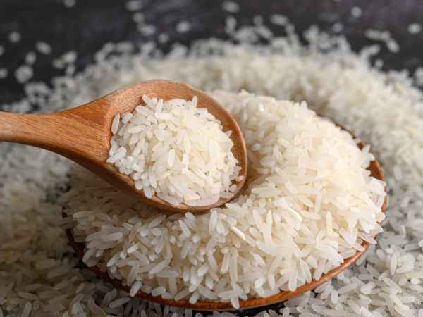 Dieser Fehler, den jeder beim Kochen von Reis macht