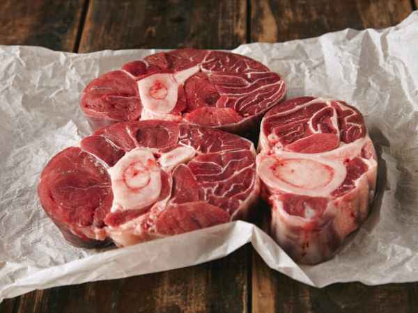 Großmutters Trick, der selbst das zäheste Fleisch in wenigen Minuten zart macht