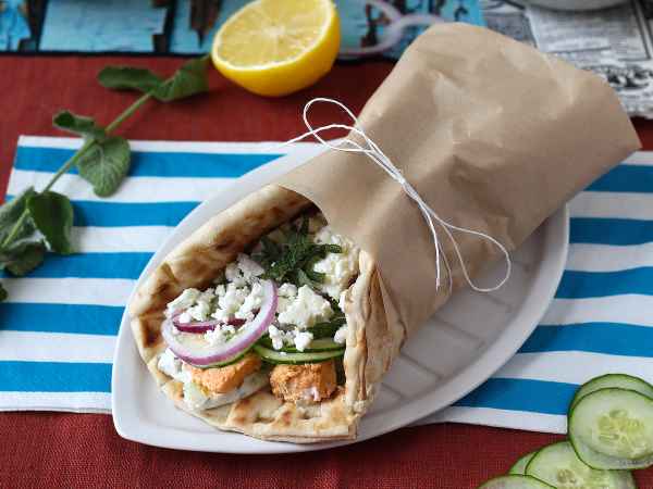 Die 9 leckersten griechischen Gerichte, die ich auf meinen Reisen probiert habe (und wie man sie zu Hause zubereitet!)