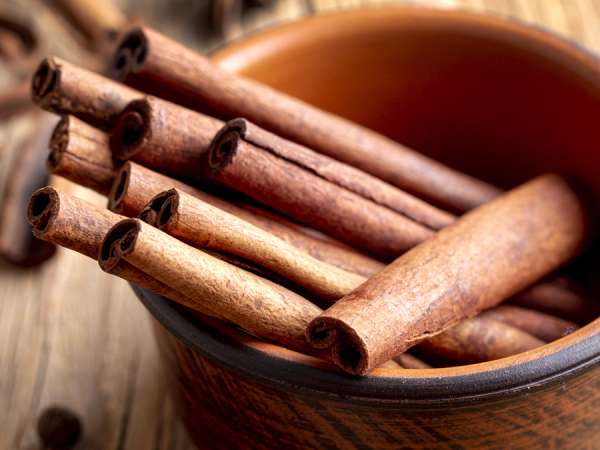 Kann der Zimt in deiner Speisekammer deiner Leber schaden?