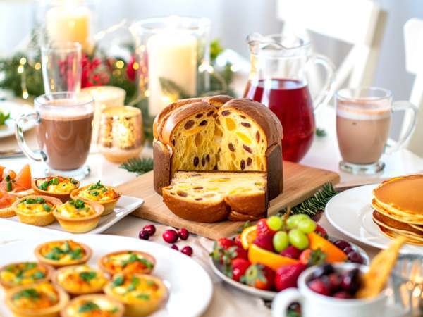 So organisieren Sie einen Weihnachtsbrunch mit 27 süßen und herzhaften Ideen sowie preiswerten und malerischen Getränken