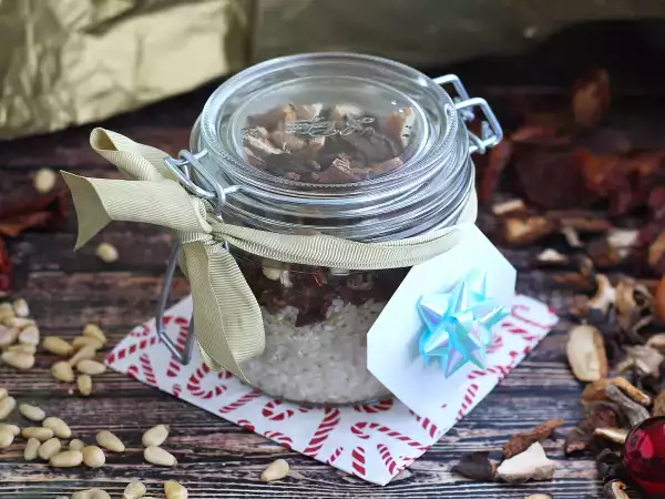 Überraschen Sie dieses Weihnachten alle mit einem selbstgemachten Gourmet-Geschenk: Es kostet wenig, ist aber viel wert