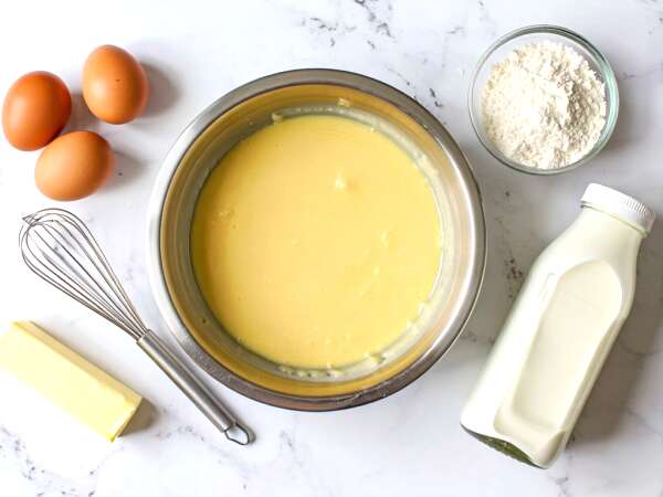 Warum macht mein Pfannkuchenteig immer Klumpen (und wie kann ich sie ein für alle Mal vermeiden)?