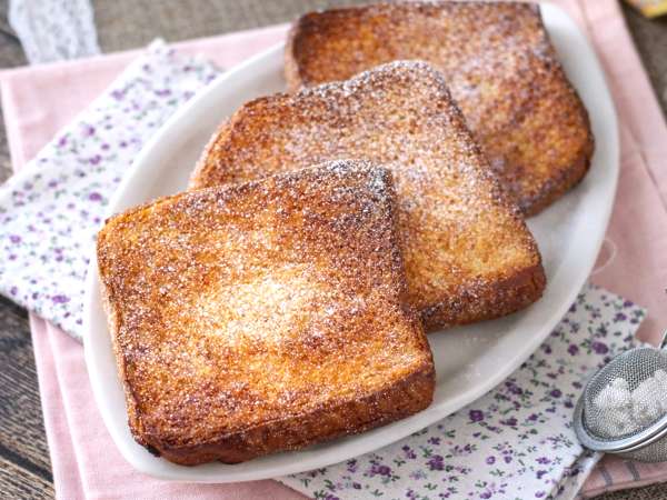 Torrijas und gebratene Milch in der Heißluftfritteuse: die beiden großen Ostersüßigkeiten, die auch ohne Pfanne gelingen.