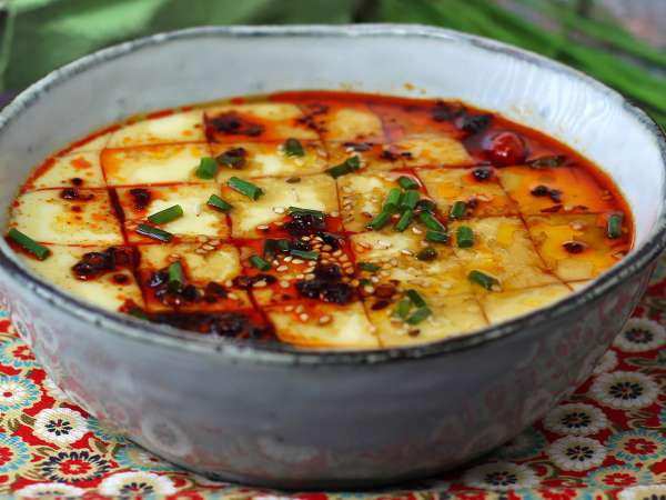 Sieht aus wie Torte, ist aber nicht süß: 4 pikante Rezepte, die das Auge verwirren und Sie überraschen